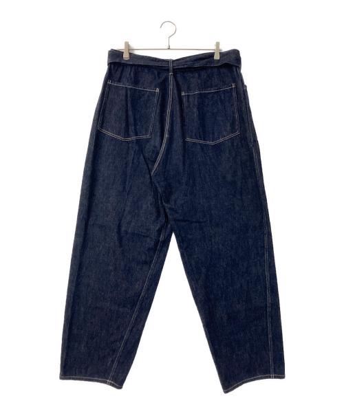 COMOLI（コモリ）COMOLI (コモリ) デニム ベルテッドパンツ インディゴ サイズ:4の古着・服飾アイテム