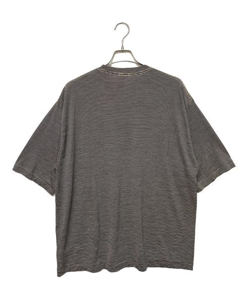 COMOLI（コモリ）COMOLI (コモリ) サマーウール天竺Tシャツ（border） ブラック サイズ:4の古着・服飾アイテム