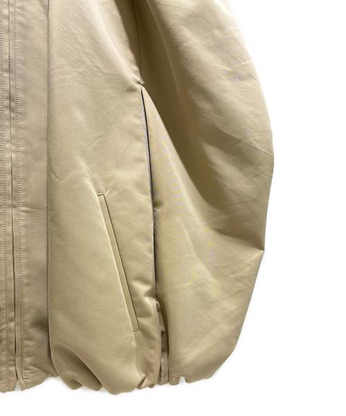 MYLAN（マイラン）MYLAN (マイラン) Gather Round Poncho Jacket ベージュ サイズ:Fの古着・服飾アイテム