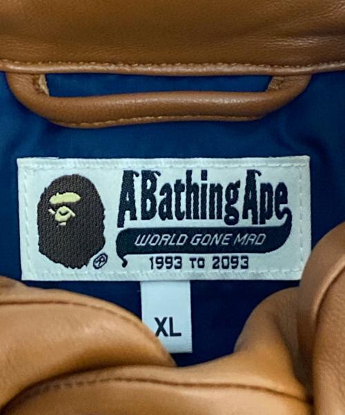 A BATHING APE（アベイシングエイプ）A BATHING APE (アベイシングエイプ) 復刻 シープスキン レザー ダウンジャケット ブラウン サイズ:XLの古着・服飾アイテム