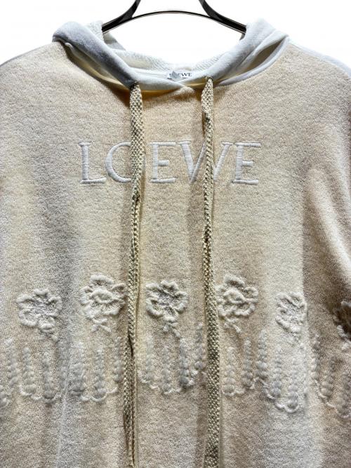 LOEWE（ロエベ）LOEWE (ロエベ) フラワーエンブロイダリーロゴプルオーバーパーカ ベージュ×ホワイト サイズ:Sの古着・服飾アイテム