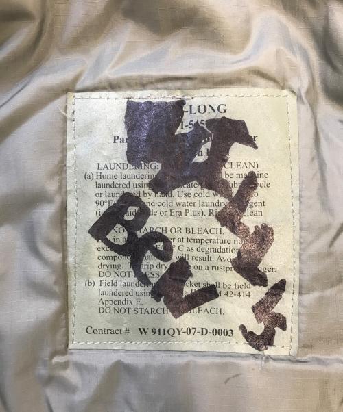 VINTAGE MILITARY（ヴィンテージ ミリタリー）VINTAGE MILITARY (ヴィンテージ ミリタリー) US ARMY Primaloft Level 7 ECW Parka グレー サイズ:不明の古着・服飾アイテム