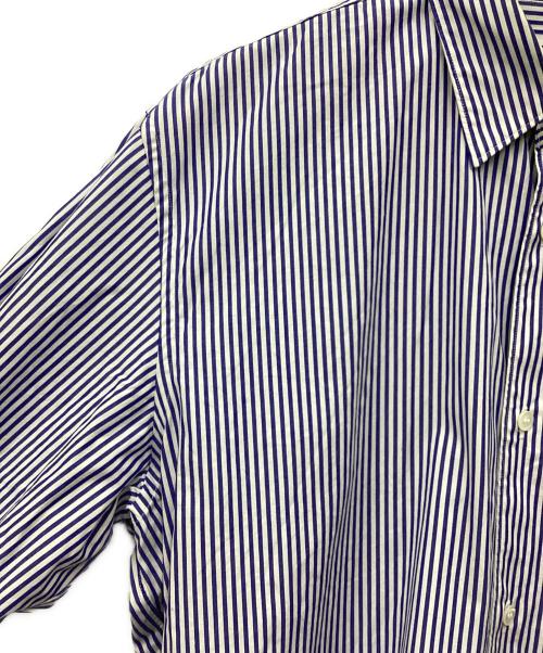 PLAY COMME des GARCONS（プレイコムデギャルソン）PLAY COMME des GARCONS (プレイコムデギャルソン) Stripe Shirt With Black Emblem Pattern ブルー サイズ:XLの古着・服飾アイテム