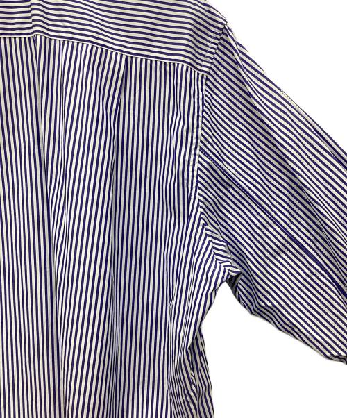 PLAY COMME des GARCONS（プレイコムデギャルソン）PLAY COMME des GARCONS (プレイコムデギャルソン) Stripe Shirt With Black Emblem Pattern ブルー サイズ:XLの古着・服飾アイテム