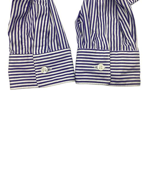 PLAY COMME des GARCONS（プレイコムデギャルソン）PLAY COMME des GARCONS (プレイコムデギャルソン) Stripe Shirt With Black Emblem Pattern ブルー サイズ:XLの古着・服飾アイテム