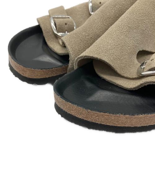 BIRKENSTOCK（ビルケンシュトック）BIRKENSTOCK (ビルケンシュトック) チューリッヒ スエードサンダル ベージュ サイズ:27の古着・服飾アイテム
