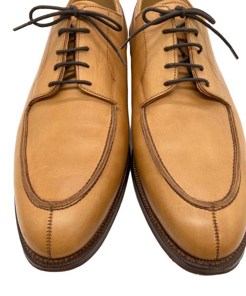 Crockett & Jones（クロケット＆ジョーンズ）Crockett & Jones (クロケット＆ジョーンズ) Uチップシューズ ベージュ サイズ:9 1/2の古着・服飾アイテム
