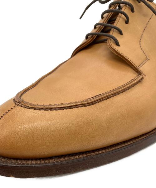 Crockett & Jones（クロケット＆ジョーンズ）Crockett & Jones (クロケット＆ジョーンズ) Uチップシューズ ベージュ サイズ:9 1/2の古着・服飾アイテム