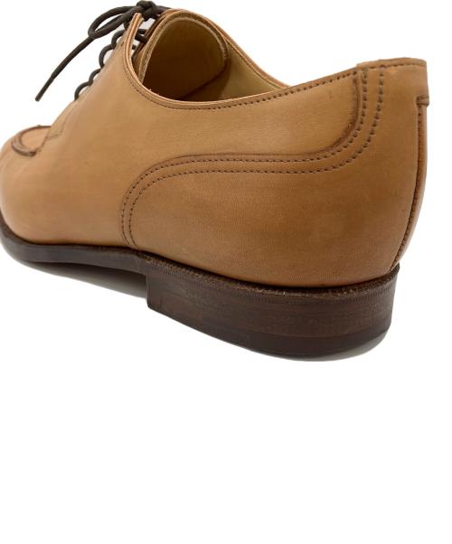 Crockett & Jones（クロケット＆ジョーンズ）Crockett & Jones (クロケット＆ジョーンズ) Uチップシューズ ベージュ サイズ:9 1/2の古着・服飾アイテム