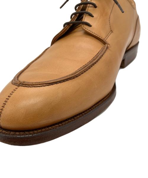Crockett & Jones（クロケット＆ジョーンズ）Crockett & Jones (クロケット＆ジョーンズ) Uチップシューズ ベージュ サイズ:9 1/2の古着・服飾アイテム