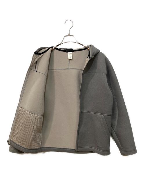 Patagonia（パタゴニア）Patagonia (パタゴニア) ボンディングパーカー グレー サイズ:SIZE Sの古着・服飾アイテム