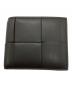 BOTTEGA VENETA（ボッテガベネタ）の古着「イントレチャート 二つ折り財布」｜グレー