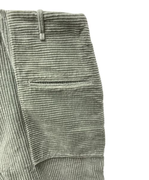 KAZUYUKI KUMAGAI ATTACHMENT（カズユキクマガイ アタッチメント）KAZUYUKI KUMAGAI ATTACHMENT (カズユキクマガイ アタッチメント) コットンコーデュロイ バギーパンツ カーキ サイズ:2の古着・服飾アイテム