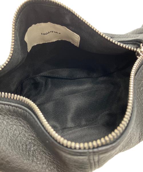 TODAYFUL（トゥデイフル）TODAYFUL (トゥデイフル) Leather Wrap Bag ブラックの古着・服飾アイテム
