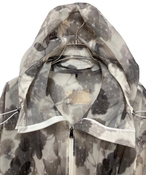 FENDI（フェンディ）FENDI (フェンディ) シアージップコート オフホワイト サイズ:Lの古着・服飾アイテム