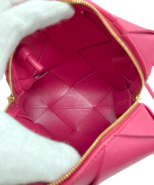 BOTTEGA VENETA（ボッテガベネタ）BOTTEGA VENETA (ボッテガベネタ) カメラバッグの古着・服飾アイテム