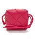 BOTTEGA VENETA（ボッテガベネタ）の古着「カメラバッグ」