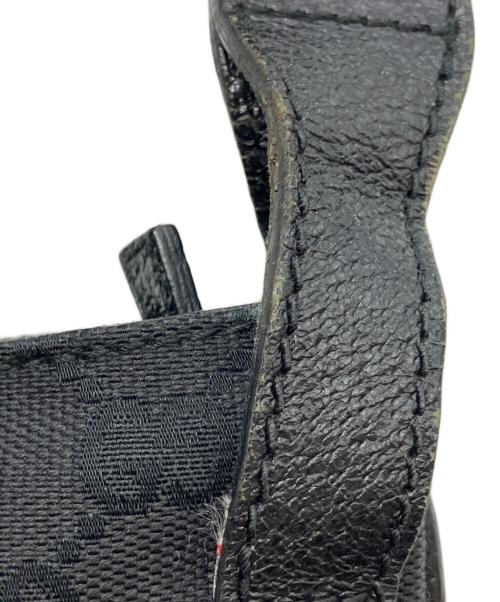 GUCCI（グッチ）GUCCI (グッチ) GGキャンバスショルダーバック ブラックの古着・服飾アイテム