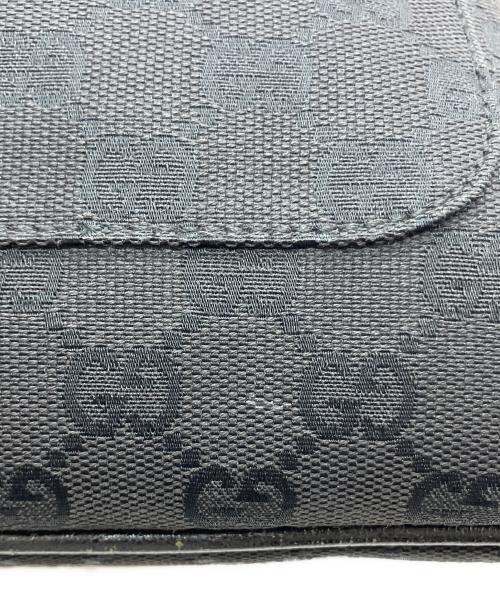 GUCCI（グッチ）GUCCI (グッチ) GGキャンバスショルダーバック ブラックの古着・服飾アイテム