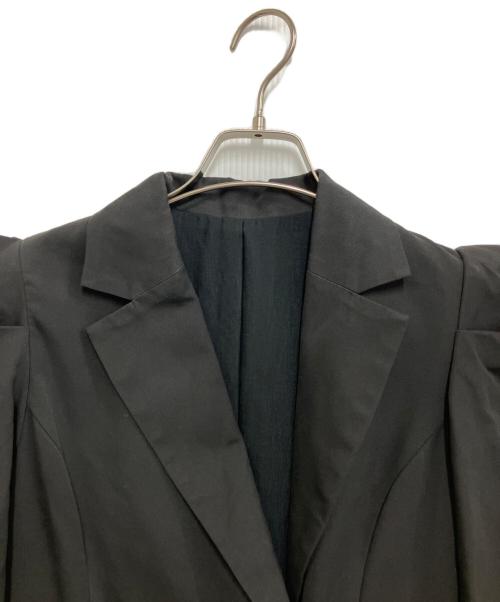 OBLI（オブリ）OBLI (オブリ) ジャケットパワーショルダーワンピース ブラック サイズ:Freeの古着・服飾アイテム