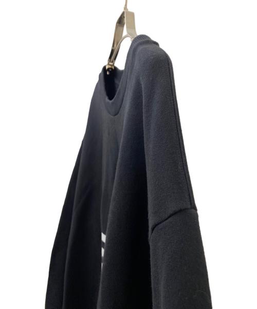 MM6 Maison Margiela（エムエムシックスメゾンマルジェラ）MM6 Maison Margiela (エムエムシックスメゾンマルジェラ) リバースロゴオーバーサイズスウェット ブラック サイズ:Lの古着・服飾アイテム
