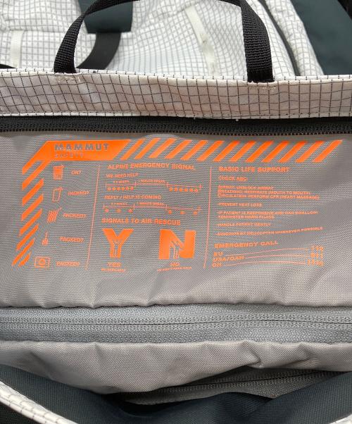 MAMMUT（マムート）MAMMUT (マムート) Trion 28 ホワイトの古着・服飾アイテム