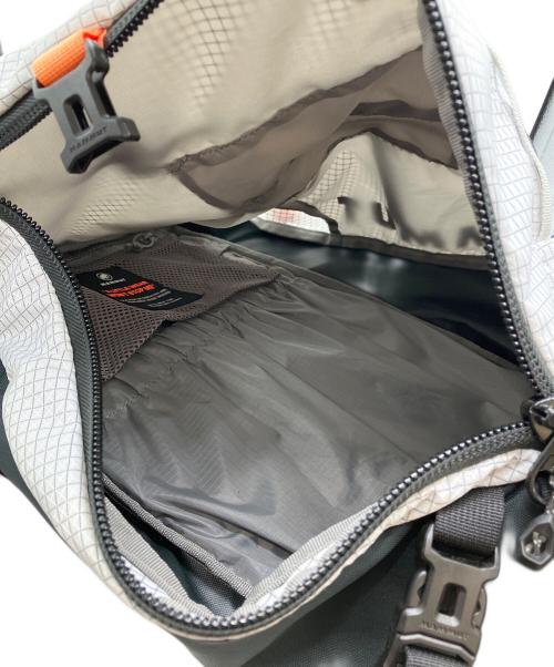 MAMMUT（マムート）MAMMUT (マムート) Trion 28 ホワイトの古着・服飾アイテム