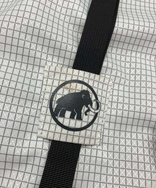 MAMMUT（マムート）MAMMUT (マムート) Trion 28 ホワイトの古着・服飾アイテム