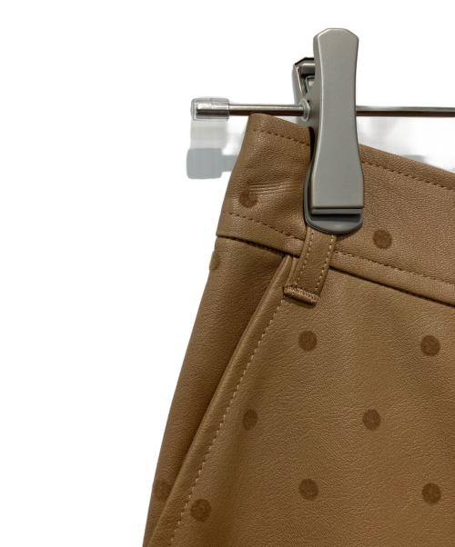 Ameri（アメリ）Ameri (アメリ) DOT FLOCKY LEATHER SKIRT ベージュ サイズ:Mの古着・服飾アイテム