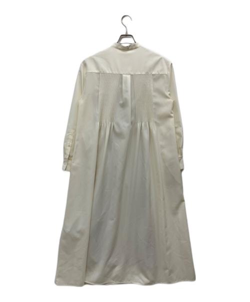 ADORE（アドーア）ADORE (アドーア) ドライタッチストレッチワンピース ホワイト サイズ:SIZE38の古着・服飾アイテム
