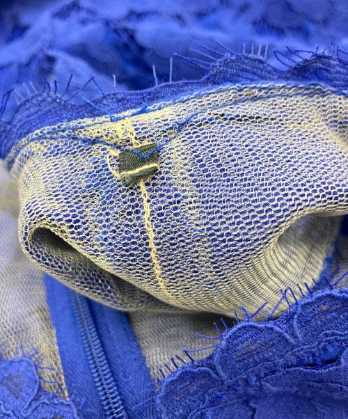 TADASHI SHOJI（タダシ ショージ）TADASHI SHOJI (タダシ ショージ) コードレースワンピース ブルーの古着・服飾アイテム