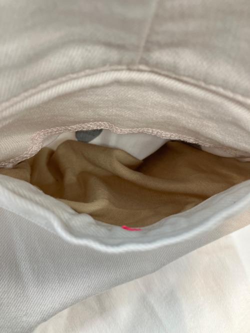 YANUK（ヤヌーク）YANUK (ヤヌーク) ワイドトラウザー　樋口かほり ホワイト サイズ:XSの古着・服飾アイテム