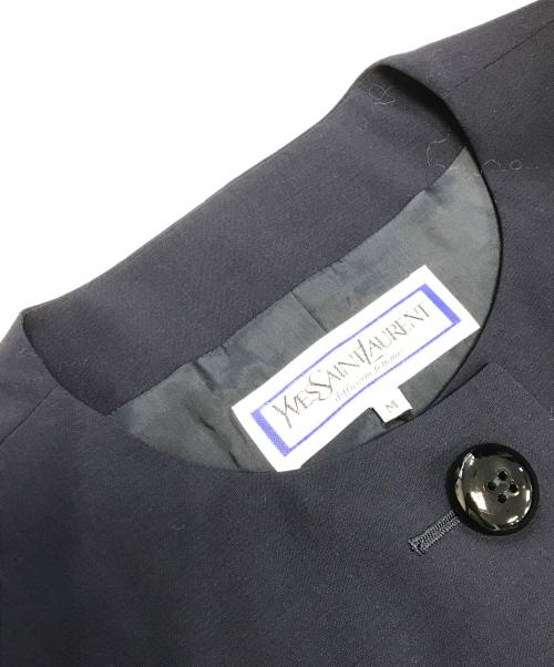 Yves Saint Laurent  Diffusion Femmes（イヴ・サンローラン ディフュージョン・ファム）Yves Saint Laurent  Diffusion Femmes (イヴ・サンローラン ディフュージョン・ファム) ノーカラー セットアップ ネイビー サイズ:Mの古着・服飾アイテム