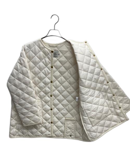 Traditional Weatherwear（トラディショナルウェザーウェア）Traditional Weatherwear (トラディショナルウェザーウェア) ARKLEY MIDDLE A-LINE ホワイト サイズ:34の古着・服飾アイテム
