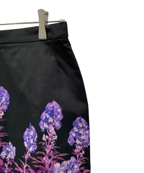 DRIES VAN NOTEN（ドリスヴァンノッテン）DRIES VAN NOTEN (ドリスヴァンノッテン) フラワープリントスカート ブラック サイズ:34の古着・服飾アイテム