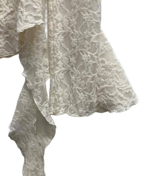 Ameri（アメリ）AMERI (アメリ) UND 2WAY CUT LACE FRILL TOP アイボリー サイズ:free 未使用品の古着・服飾アイテム