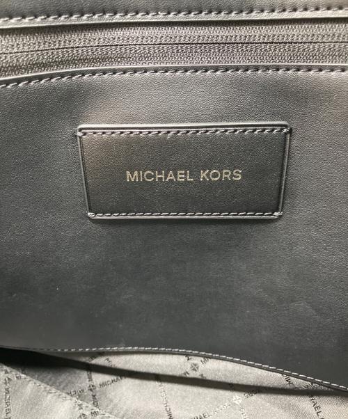 MICHAEL KORS（マイケルコース）MICHAEL KORS (マイケルコース) ロゴエンボス トートバッグ ブラックの古着・服飾アイテム