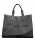 MICHAEL KORS（マイケルコース）の古着「ロゴエンボス トートバッグ」｜ブラック