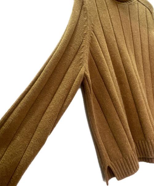 LORO PIANA（ロロピアーナ）LORO PIANA (ロロピアーナ) カシミヤ タートルネック ワイドニット Cashmere Turtleneck Wide Knit Sweater/FAL6875 キャメル サイズ:Mの古着・服飾アイテム