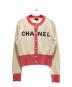CHANEL（シャネル）の古着「Logo Bi-Color Cashmere Cardigan/ロゴ バイカラー カシミヤ カーディガン/P61427K46799」｜オフホワイト/ピンク