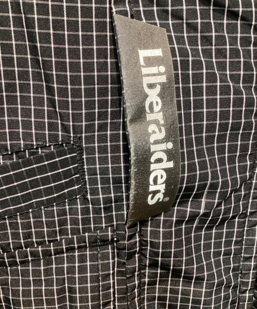 Liberaiders（リベレイダース）Liberaiders (リベレイダース) GRID CLOTH PARKA ブラック サイズ:XLの古着・服飾アイテム