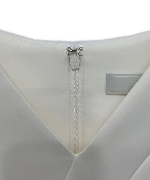CELFORD（セルフォード）CELFORD (セルフォード) ツイストポンチワンピース ホワイト サイズ:SIZE36の古着・服飾アイテム