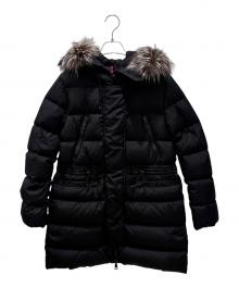 MONCLER（モンクレール）の古着「APHROTITI シルバーフォックスファー ダウンコート」｜ブラック