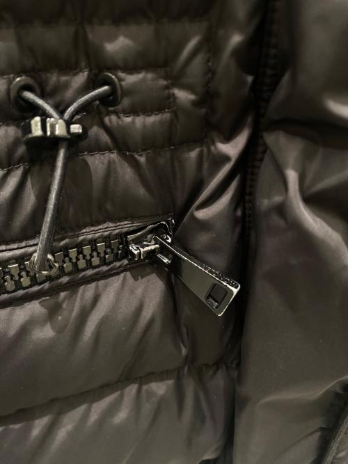 MONCLER（モンクレール）MONCLER (モンクレール) APHROTITI シルバーフォックスファー ダウンコート ブラック サイズ:00の古着・服飾アイテム