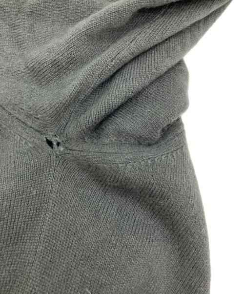 Cruciani（クルチアーニ）Cruciani (クルチアーニ) カシミヤVネックニット チャコールグレー サイズ:50の古着・服飾アイテム