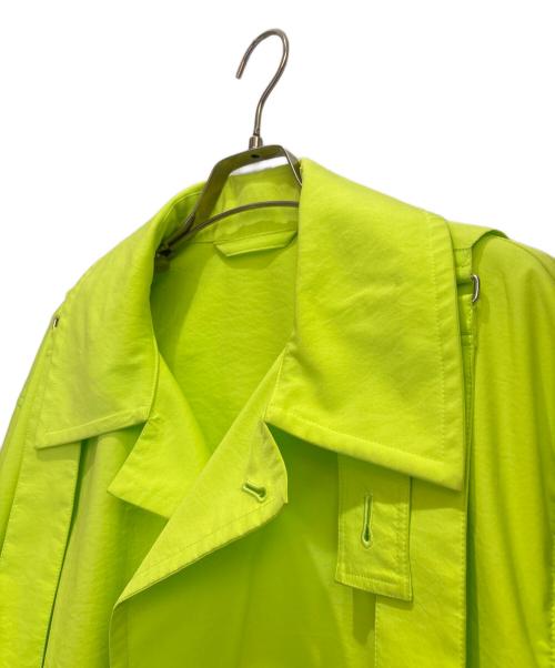 HOMME PLISSE ISSEY MIYAKE（オム プリッセ イッセイ ミヤケ）HOMME PLISSE ISSEY MIYAKE (オム プリッセ イッセイ ミヤケ) PARACHUTEジャケット 黄緑 サイズ:1の古着・服飾アイテム