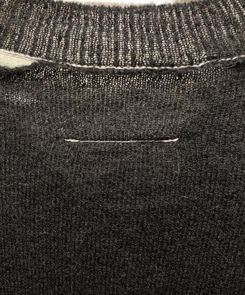 MM6 Maison Margiela（エムエムシックスメゾンマルジェラ）MM6 Maison Margiela (エムエムシックスメゾンマルジェラ) アルパカウール混長袖Vネックニット ブラック サイズ:XSの古着・服飾アイテム