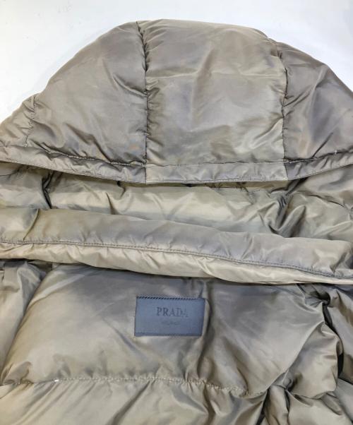 PRADA（プラダ）PRADA (プラダ) ダウンジャケット オリーブ サイズ:48の古着・服飾アイテム