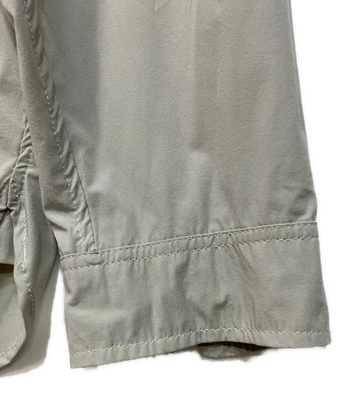 NANGA（ナンガ）NANGA (ナンガ) PLCエクスカーションシャツ ライトグレー サイズ:SIZE S 未使用品の古着・服飾アイテム