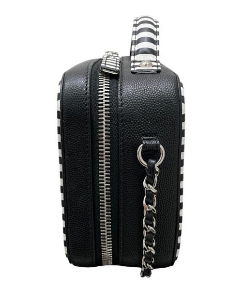 CHANEL（シャネル）CHANEL (シャネル) CCフィリグリー スモール バニティ ショルダーバッグ ブラック×ホワイト サイズ:スモール/Smallの古着・服飾アイテム